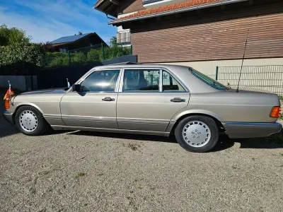 Gebraucht Mercedes 500 252 PS (185 kW) 1990 Silber Limousine