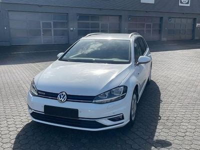 Gebraucht VW Golf VII Join 131 PS (96 kW) 2019 Weiß Kombi