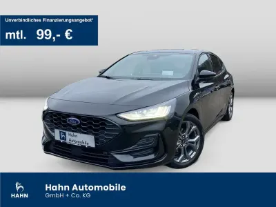 Używany Ford Focus ST-Line 155 KM (114 kW) 2023 Czarny Sedan/Limuzyna