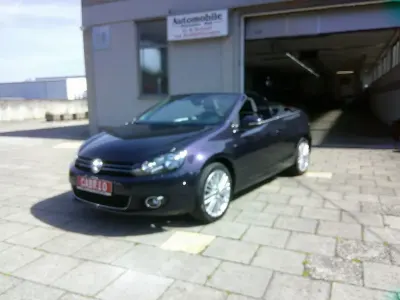 Gebraucht VW Golf Cabriolet Cup 122 PS (89 kW) 2015 Dark purple metallic Cabrio