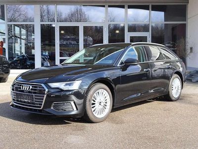 Gebraucht Audi A6 Design 204 PS (150 kW) 2023 Mythosschwarz metallic Kombi