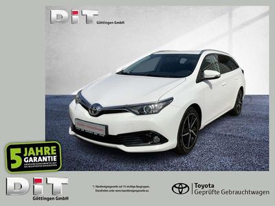 Usata Toyota Auris Basis 116 CV (85 kW) 2016 Bianco Station wagon