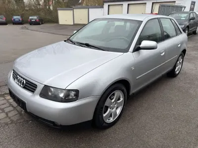 Occasion Audi A3 Ambiente 102 ch (75 kW) 2003 Argent Citadine