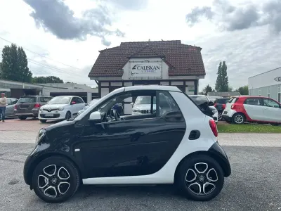 Gebraucht Smart ForTwo Cabrio Prime 71 PS (52 kW) 2016 Schwarz Cabrio