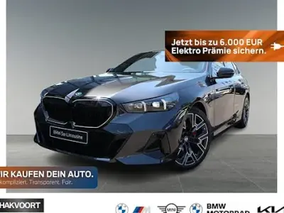 Neu BMW 530e 299 PS (219 kW) 2026 Silber Limousine