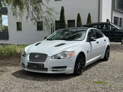 Gebraucht Jaguar XF Premium Luxury 238 PS (175 kW) 2008 Weiß Limousine