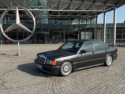 Gebraucht Mercedes 190 177 PS (130 kW) 1991 Schwarz Limousine