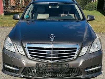 Mercedes E500