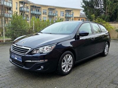 Gebraucht Peugeot 308 SW 131 PS (96 kW) 2017 Blau Kombi