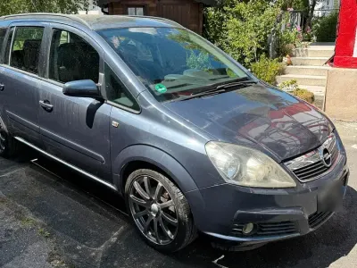 Gebraucht Opel Zafira 140 PS (102 kW) 2006 Blau Van / Kleinbus