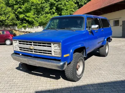 Begagnad Chevrolet Suburban 200 HK (147 kW) 1987 Blå SUV