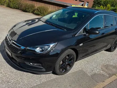 Gebraucht Opel Astra Dynamic 150 PS (110 kW) 2016 Schwarz Kombi