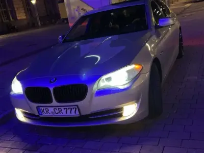 Gebraucht BMW 530 185 PS (136 kW) 2011 Grau Limousine