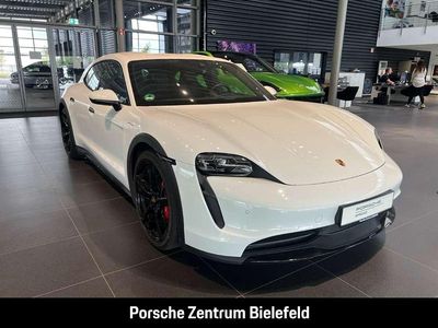 Weiss Gebraucht 2022 Porsche Taycan Cross Turismo Kombi | 78.900 € (Teuer)