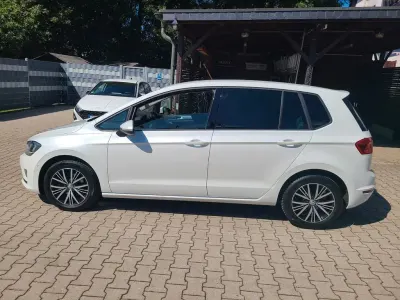Gebraucht VW Golf Sportsvan Allstar 110 PS (80 kW) 2016 Weiß Van / Kleinbus