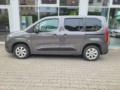 Gebraucht Opel Combo Edition 131 PS (96 kW) 2020 Mondstein grau Van / Kleinbus