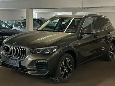 Gebraucht BMW X5 Sport Line 340 PS (250 kW) 2020 Grün SUV