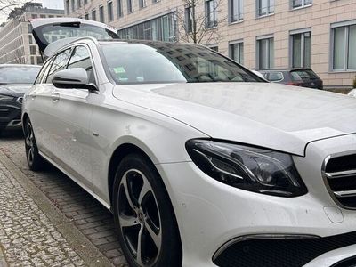 gebraucht Mercedes E220 d T Autom. -