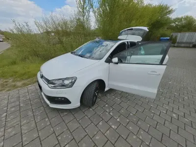 Gebraucht VW Polo Sound 90 PS (66 kW) 2017 Weiß Limousine