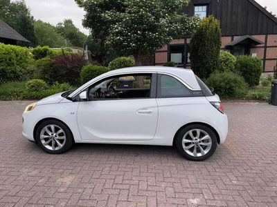Opel Adam
