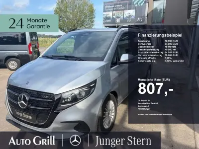 Gebraucht Mercedes V250 Style 190 PS (139 kW) 2025 Silber Van / Kleinbus