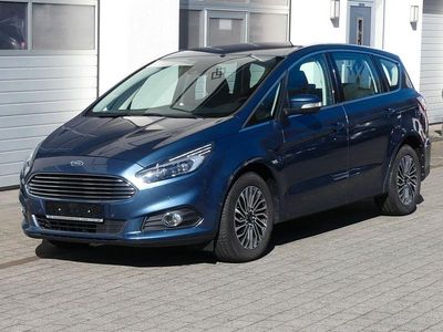 Gebraucht Ford S-MAX Titanium 150 PS (110 kW) 2019 Blau Van / Kleinbus
