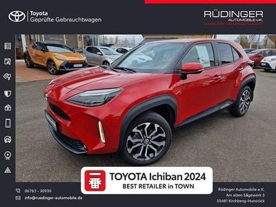 Usata Toyota Yaris Hybrid Connect Style 116 CV (85 kW) 2021 Rosso