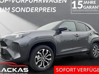 Gebraucht Toyota Yaris Hybrid 116 PS (85 kW) 2026 Grau Limousine
