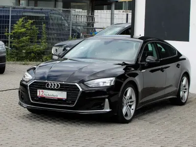 Gebraucht Audi A5 Sportback Advanced 163 PS (119 kW) 2021 Schwarz Kleinwagen