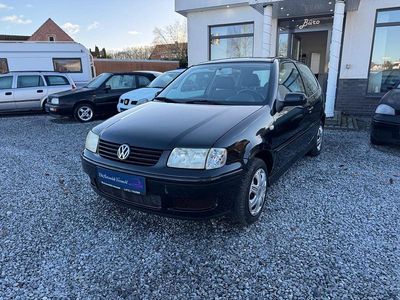Schwarz Gebraucht 2002 VW Polo Limousine | 2.799 € (Fairer Preis)