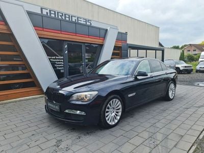 BMW 730