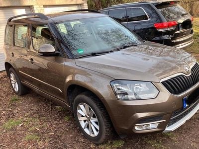 Gebraucht Skoda Yeti Ambition 110 PS (80 kW) 2017 Braun SUV