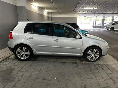 gebraucht VW Golf V 