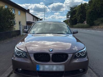 BMW 523