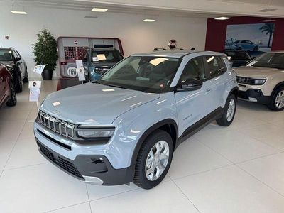 Nouă Jeep Avenger Altitude 101 CP (74 kW) 2025 Gri SUV
