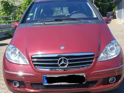 Gebraucht Mercedes A150 Avantgarde 95 PS (69 kW) 2006 Rot Limousine