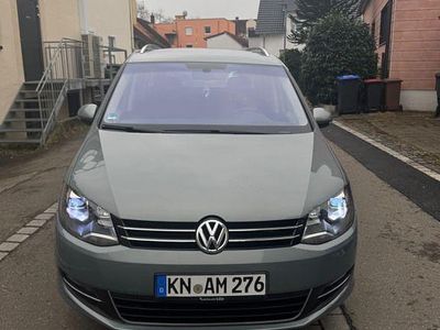 Gebraucht VW Sharan Highline 177 PS (130 kW) 2013 Grau Van / Kleinbus