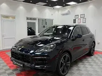 Gebraucht Porsche Cayenne 441 PS (324 kW) 2019 Moonlightbluemetallic SUV