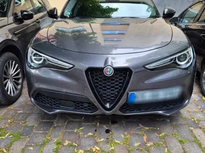 Gebraucht Alfa Romeo Stelvio Tech Edition 280 PS (205 kW) 2021 Grau SUV