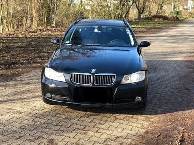 Schwarz Gebraucht 2006 BMW 325 Kombi | 4.300 €