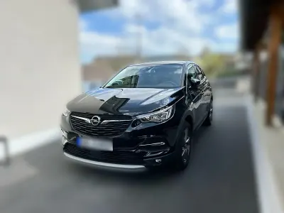 Gebraucht Opel Grandland X Innovation 130 PS (95 kW) 2021 Schwarz SUV