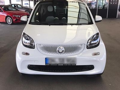 Weiß Gebraucht 2015 Smart ForTwo Coupé Passion Coupé | 10.950 € (Teuer)