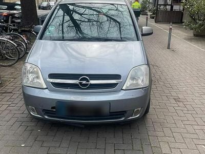 Second-hand Opel Meriva 100 CP (73 kW) 2011 Gri Monovolum