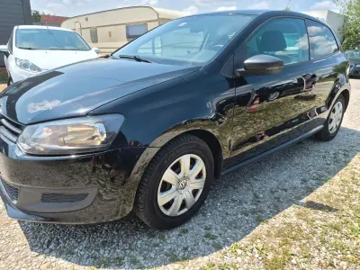 Gebraucht VW Polo Trendline 69 PS (50 kW) 2010 Schwarz Kleinwagen