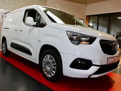 Gebraucht Opel Combo Edition 131 PS (96 kW) 2021 Weiß Van / Kleinbus