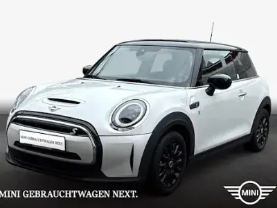 Usata Mini Cooper SE Classic 135 kW (184 CV) 2023 Bianco Utilitaria