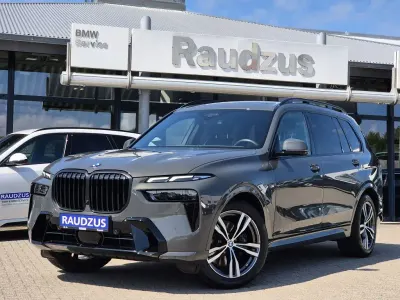 Gebraucht BMW X7 Sport Line 352 PS (258 kW) 2025 Dravitgrau metallic SUV