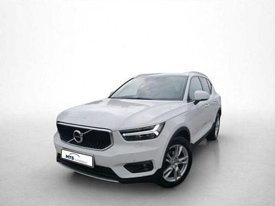Gebraucht Volvo XC40 Momentum 163 PS (119 kW) 2021 Weiß SUV