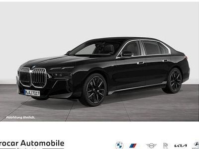 Gebraucht BMW 740 Executive 299 PS (219 kW) 2025 Schwarz Limousine
