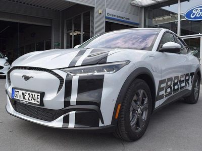 Gebraucht Ford Mustang Mach-E Extended Range 216 kW (294 PS) 2022 Space white metallic SUV